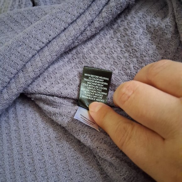 Torrid Women's Size 3X Purple Waffle V-Neck Long Sleeve Sharkbite Tunic Top - Picture 9 of 14